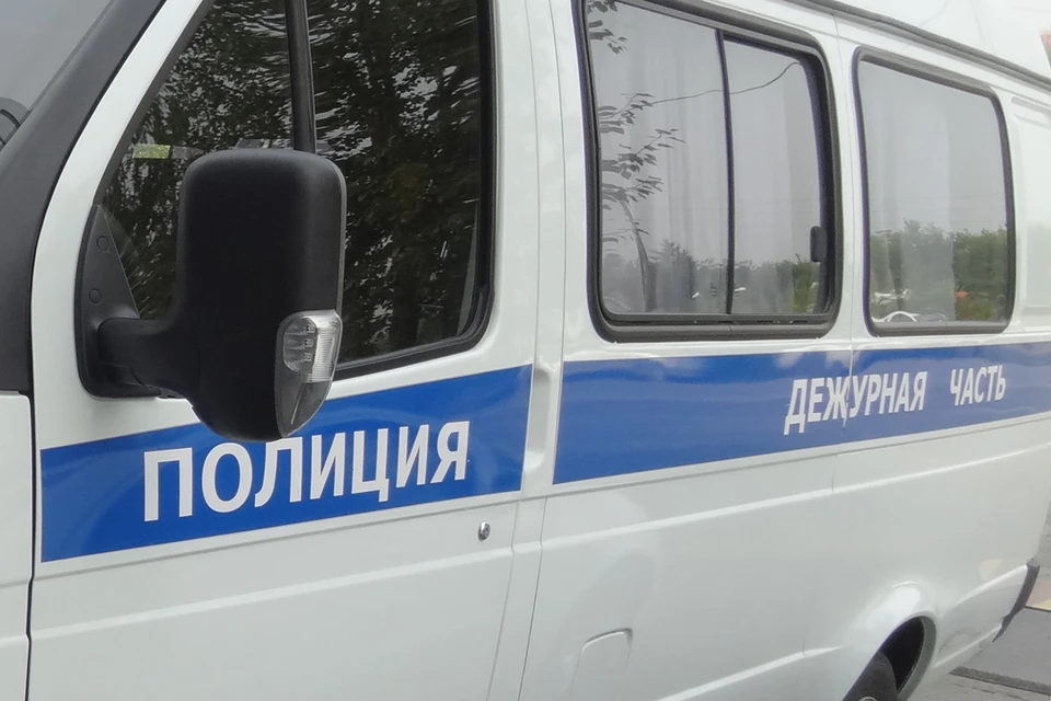Тюменец полоснул подругу кочергой за отказ принести очередную порцию алкоголя.