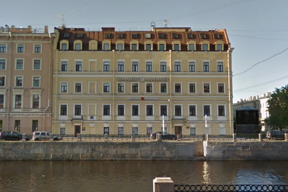 В центре Петербурга продали бывший офис "Выборг-банка" за 125,5 млн рублей. Фото: google.com/maps