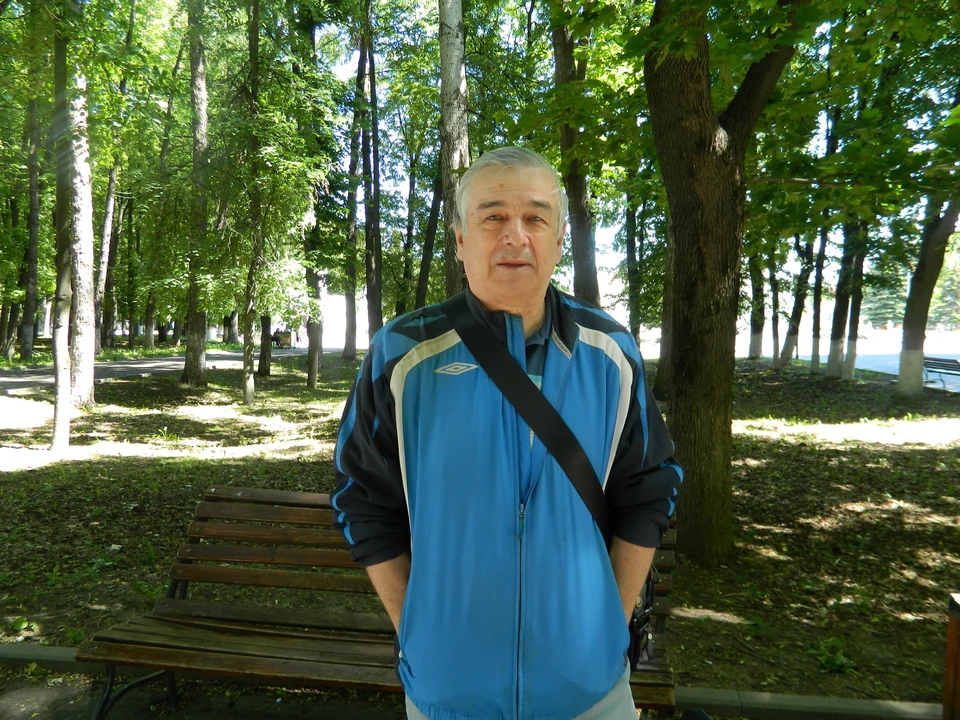 Владимир Леваков.