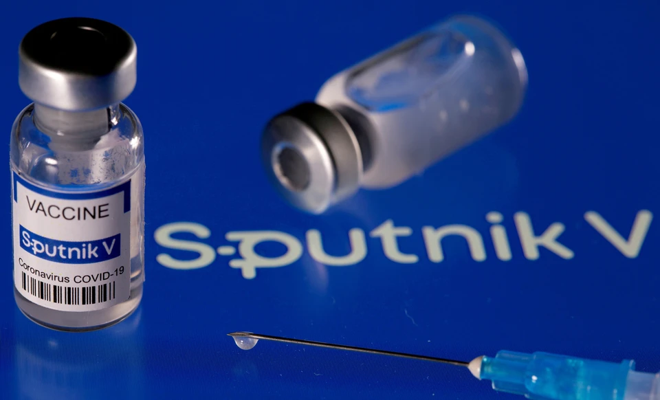 Российскую вакцину "Спутник V" поставят в Бразилию в июле 2021 года