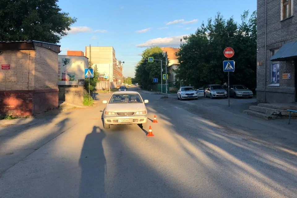 Водитель сбил ребенка на пешеходном переходе. Фото: пресс-служба ГУ МВД России по Новосибирской области