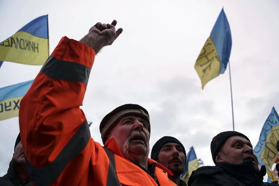 Госдума сочла инициативу Зеленского об исключении русских об исключении русских из числа коренных народов Украины оскорблением исторической памяти