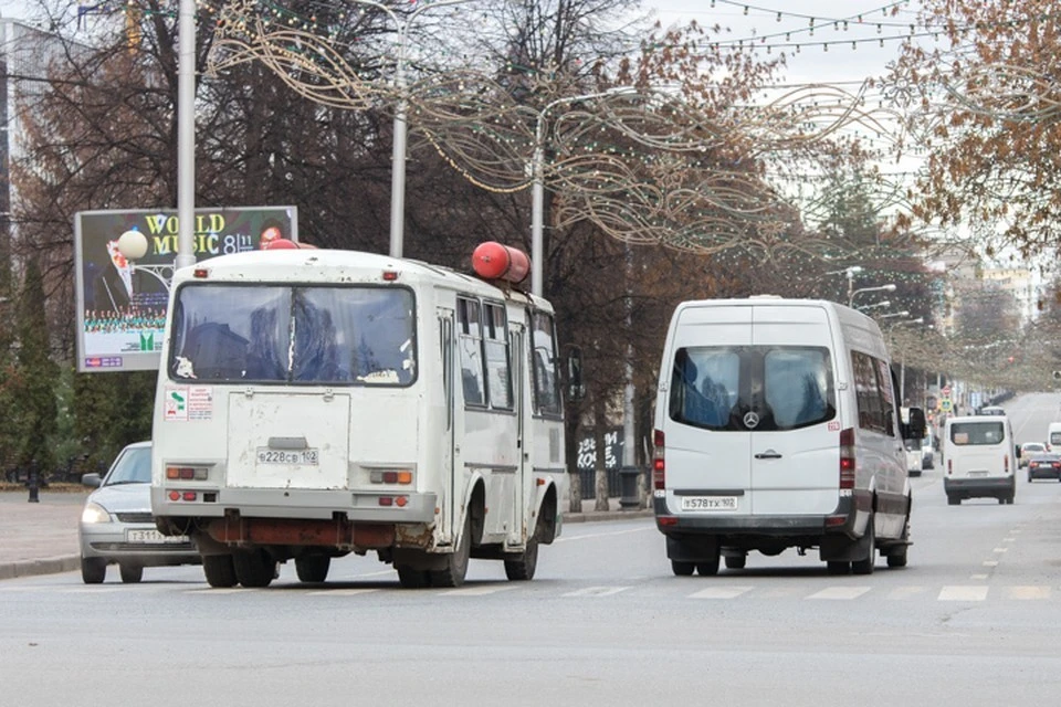 В этот раз речь идет о 210-ом маршруте, который перевозит пассажиров от ОК «Сипайловский» до «Школа №75» на улице Вологодской в Черниковке.