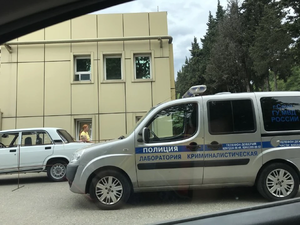 Место происшествия оцепили