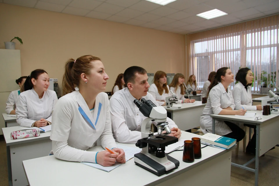 Востребованность в кадрах растет сразу в нескольких сферах Томской области, в том числе в здравоохранении.