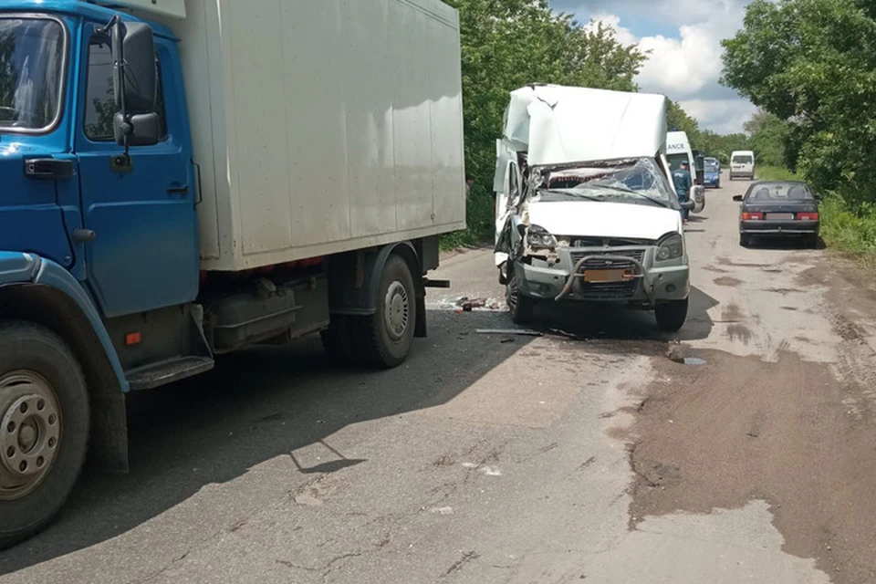 Автобус «догнал» грузовик. Фото: МВД ДНР