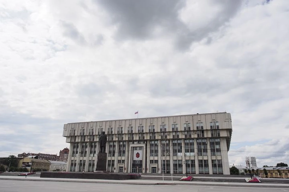 В городе круглосуточно дежурят представители администрации