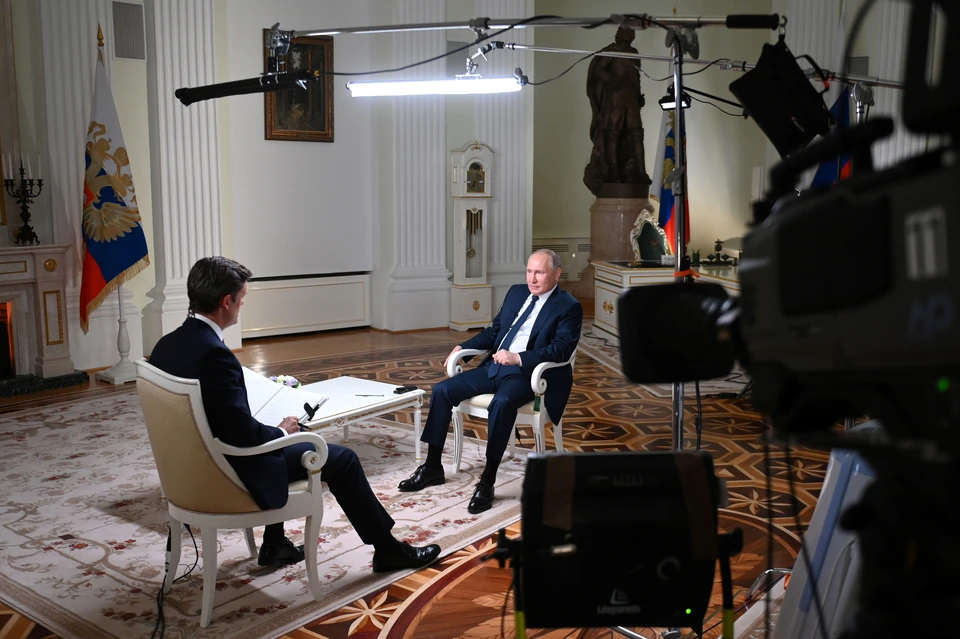 Журналист NBC рассказал, о чем говорил с Путиным без камер