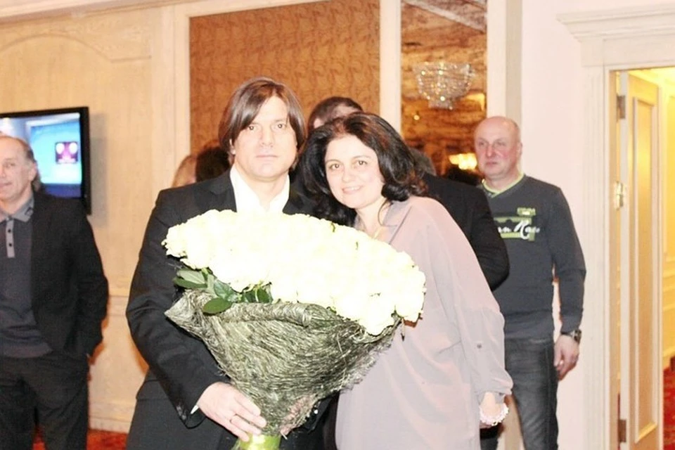 Николай Трубач со своей женой Еленой Фото: vk.com/fcartist