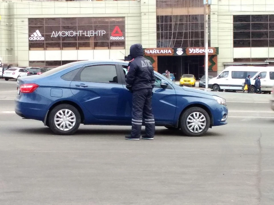 Взятку сотруднику ДПС предложили за бездействие после ДТП