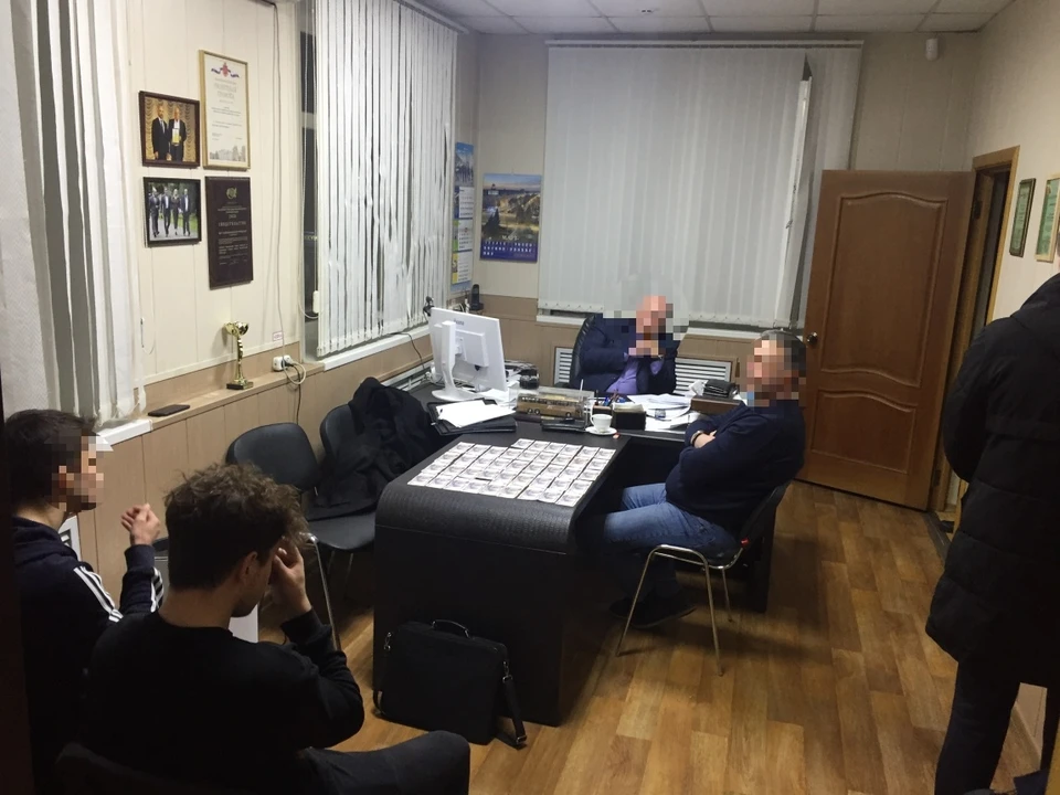 В Новомосковске осудили жителя Московской области за "мусорную" взятку