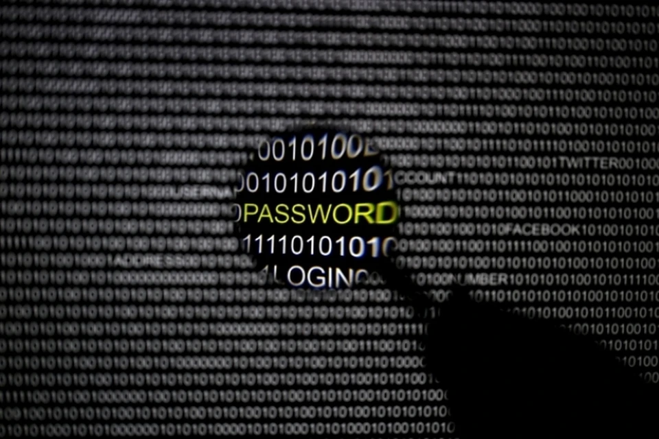 Агентство Bloomberg утверждает, что за атакой могут стоять хакеры, связанные с Россией