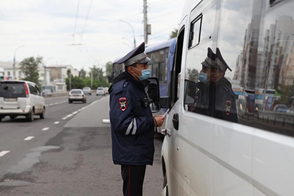 20 нарушений масочного режима среди водителей общественного транспорта выявили в Иркутске