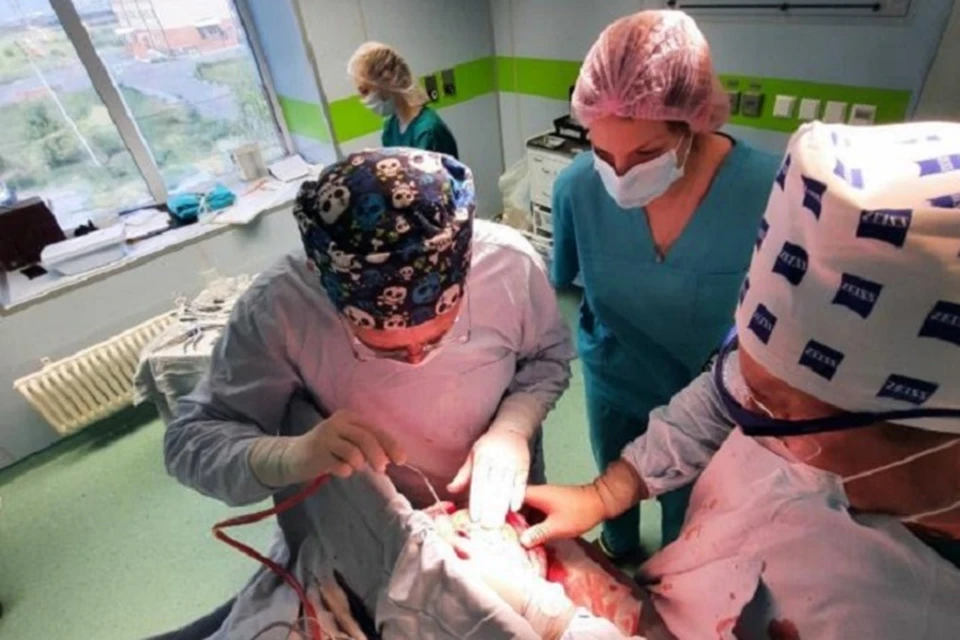 Хирурги спасли лицо пациенту