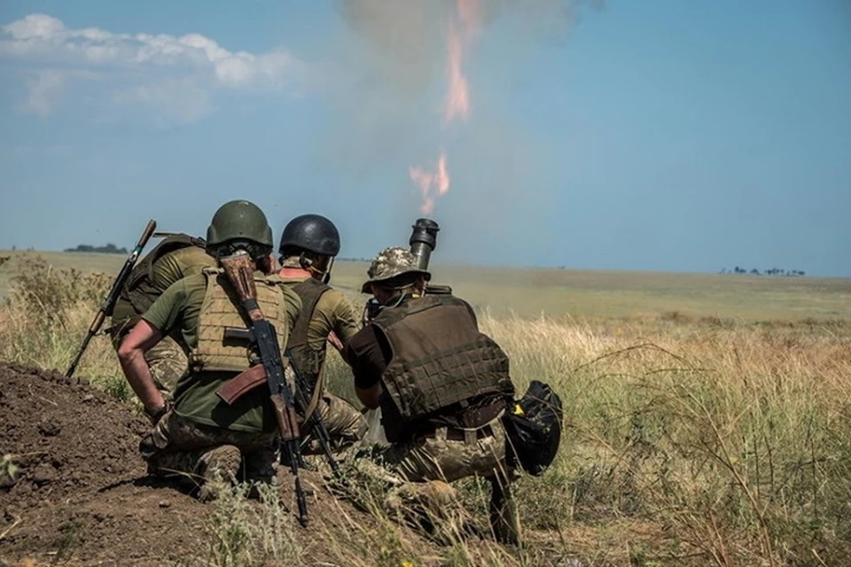 Украинские военные регулярно используют минометы при обстрелах ЛНР. Фото: Пресс-центр штаба ООС