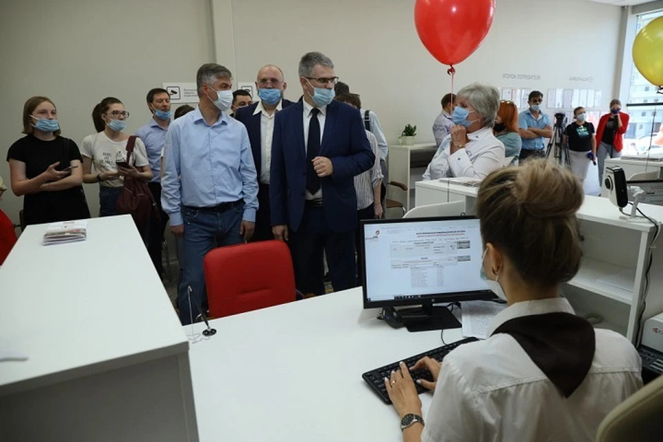 Теперь местным жителям доступно более 270 государственных и муниципальных услуг. Фото: сайт администрации Ростова