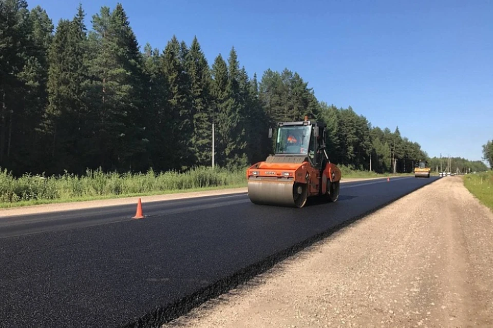 За минувшие пять лет в области отремонтировали более 1100 км старых дорог и построили еще 52 км новых. Фото: kirovreg.ru