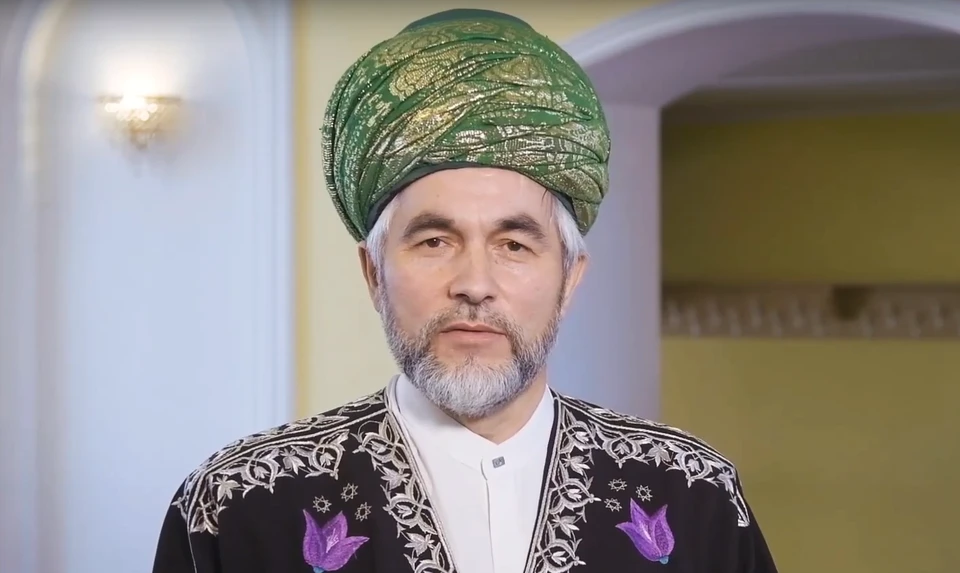 Главный муфтий УрФО Ринат хаджи-хазрат Раев. Фото: РДУМ Челябинской области в составе ЦДУМ России / vk.com