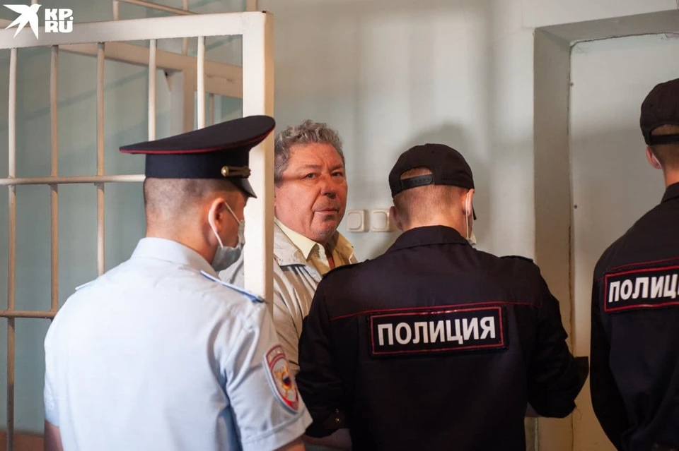 Пенсионный фонд Челябинской области в буквальном смысле «обезглавлен» после визита силовиков.