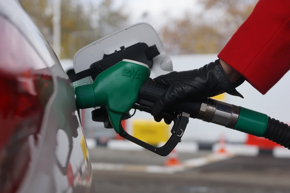 Цены на бензин в России выросли на 0,6% в июне 2021 года