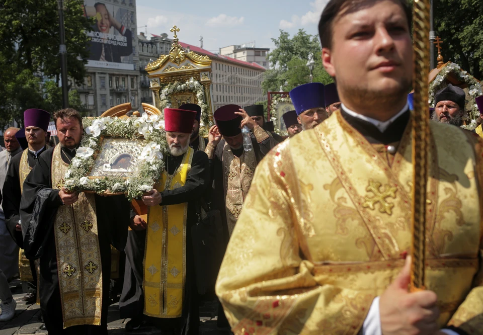 В Киеве прошел Крестных ход в память о крещении Руси князем Владимиром