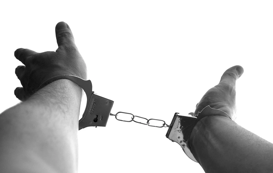 Астраханец не поддался совращениям односельчанки, в результате чего чуть не сел в тюрьму и не утонул в колодце