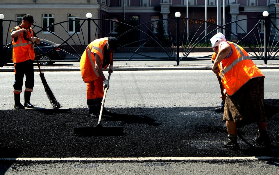 Служба занятости помогает некоторым временно найти работу