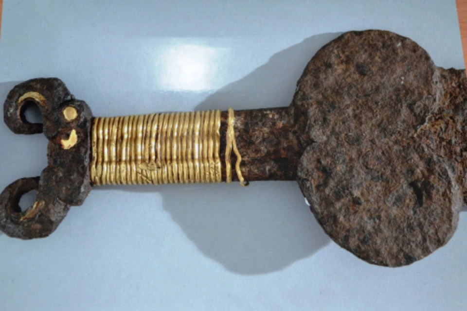 Ученые предполагают, что меч принадлежал скифскому вождю в VI веке до нашей эры.