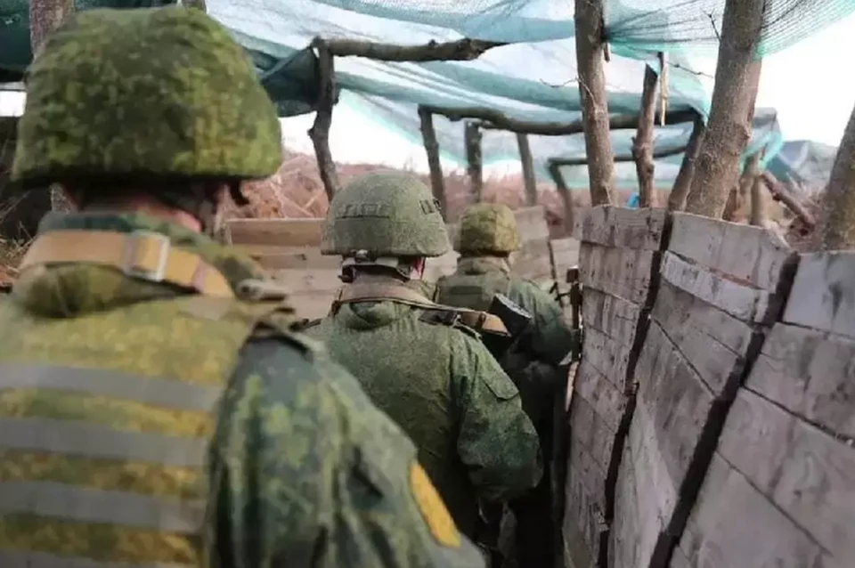 Военные армии ДНР на учениях отработали действия по переходу к контрнаступлению