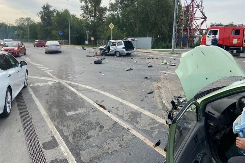 В Ростове два водителя пострадали в аварии. Фото: ГИБДД по РО