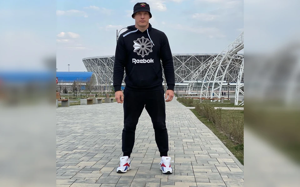 С Виктором и его братом Валерием простятся 3 сентября. Фото: www.instagram.com/viktor_kostyuk_34/.