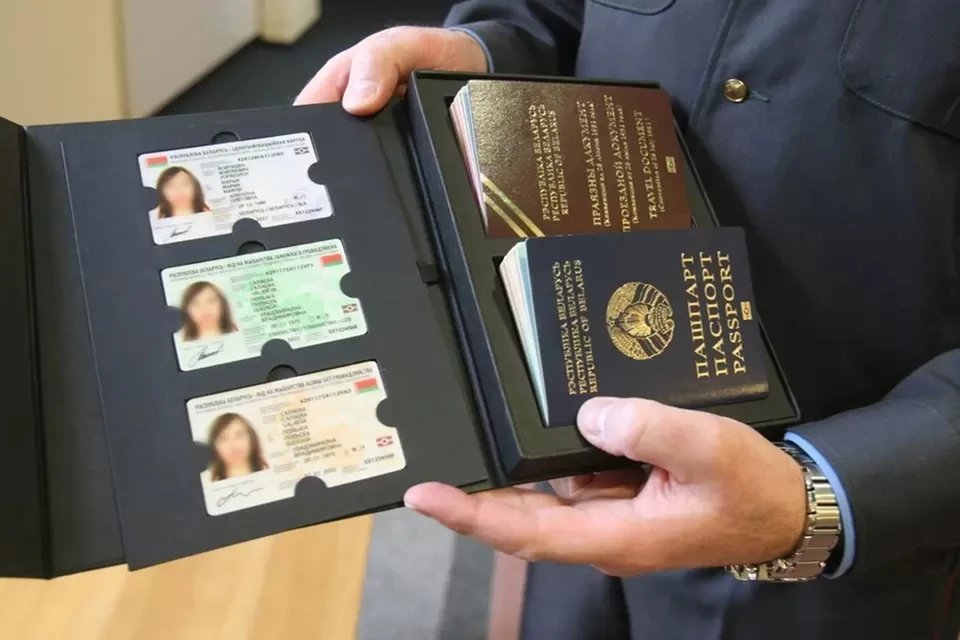 С 1 сентября в Беларуси начинают выдавать биометрические документы. Фото: БЕЛТА