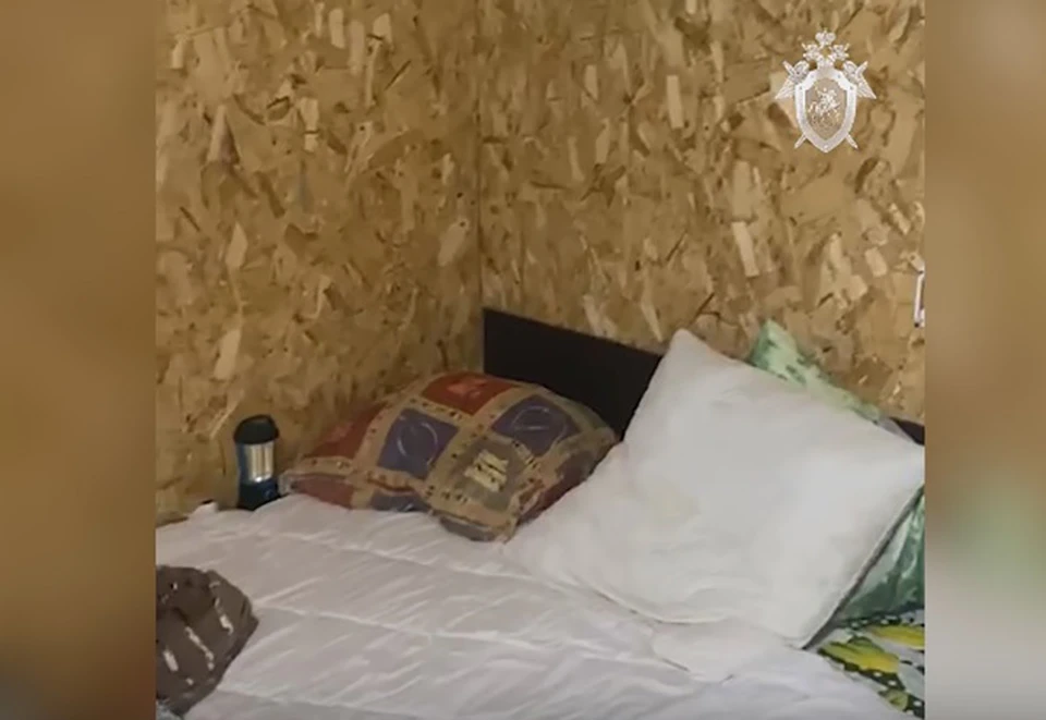 Огромная кровать и ванная: Следователи показали видео из гаража, где содержалась похищенная 23-летняя Елизавета Бабикова.
