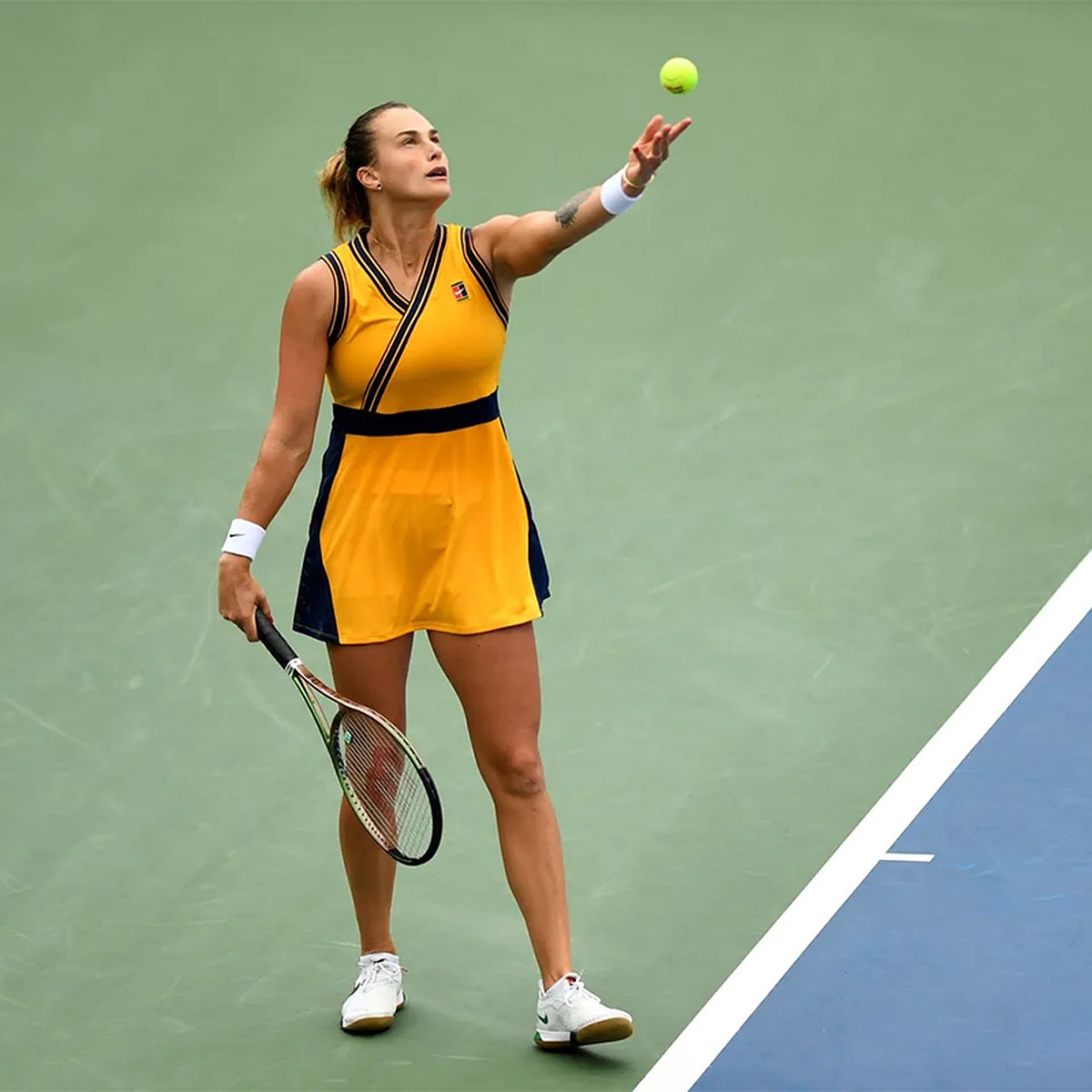 Арина Соболенко вышла в 1/8 финала US Open-2021, где сыграет с подругой по  жизни, а Виктория Азаренко завершила борьбу - KP.RU