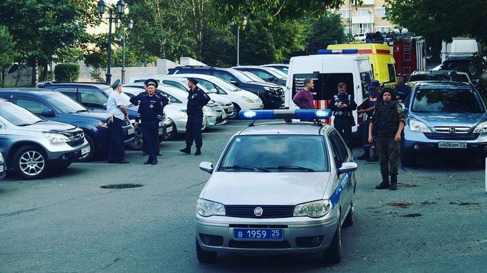 Сотрудник "под музыку" оперативно подвёз роженицу