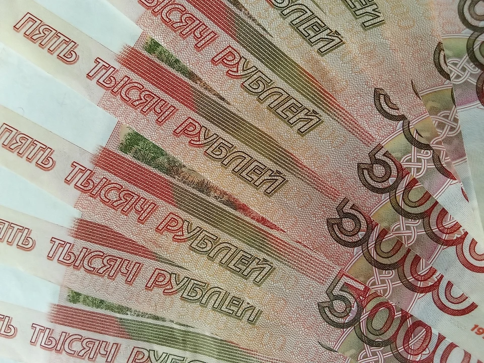 Житель Нового Уренгоя подарил мошенника более 1,5 млн. рублей