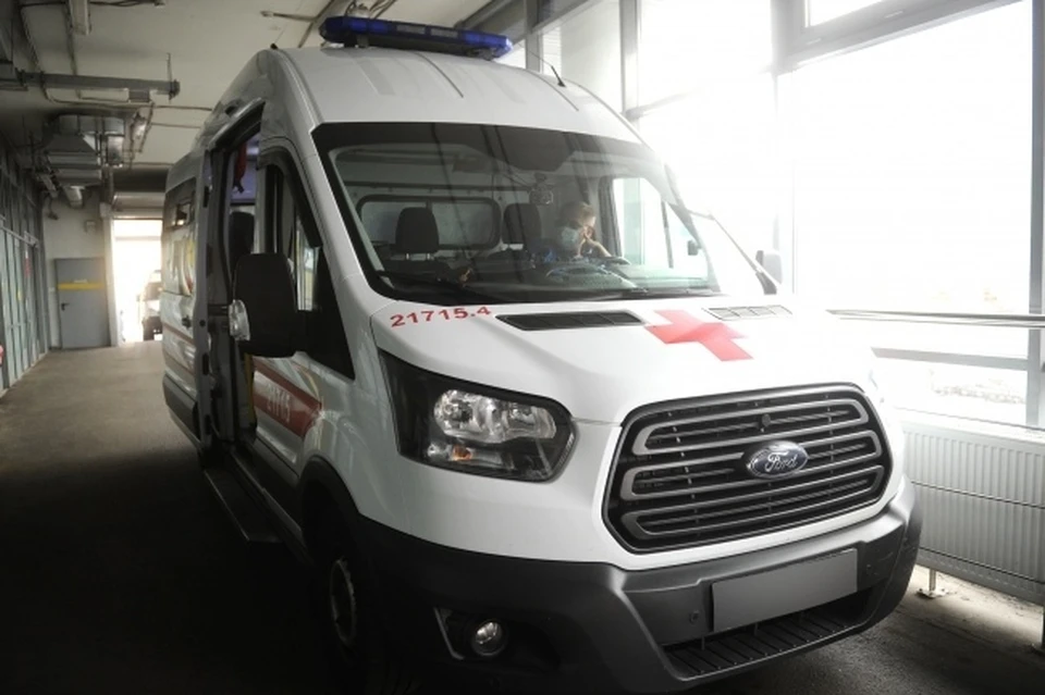 В Крыму появятся новые спецавтомобили на станциях скорой и в школах