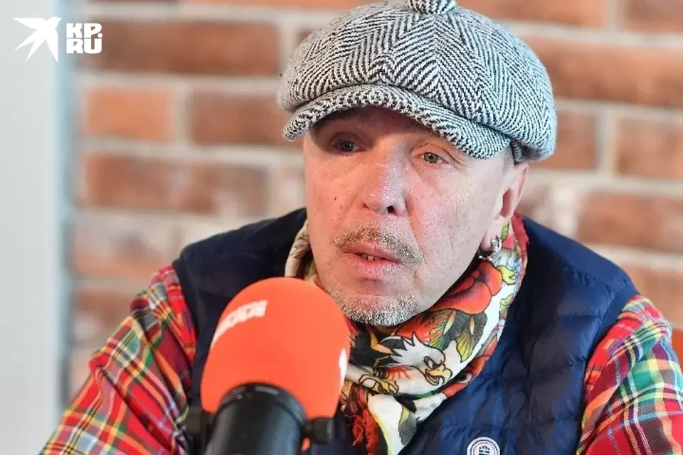 Гарик Сукачёв сам будет режиссировать клип.