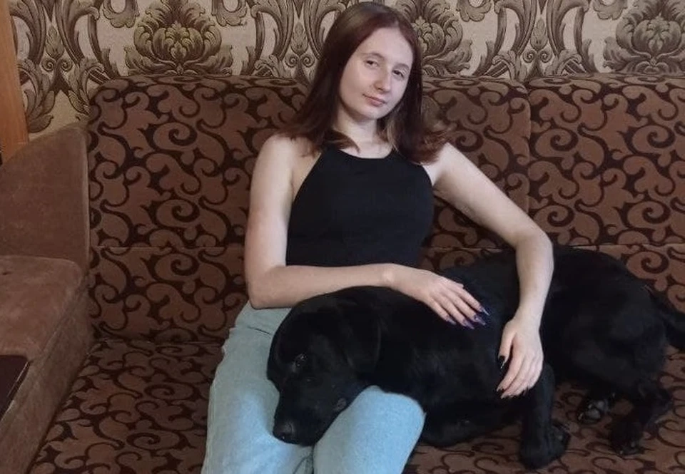 Таня Чернобай со своей собакой лабрадором-ретривером по кличке Бублик