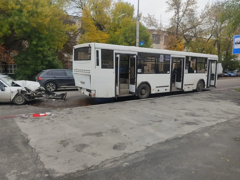 В автобусе никто не пострадал