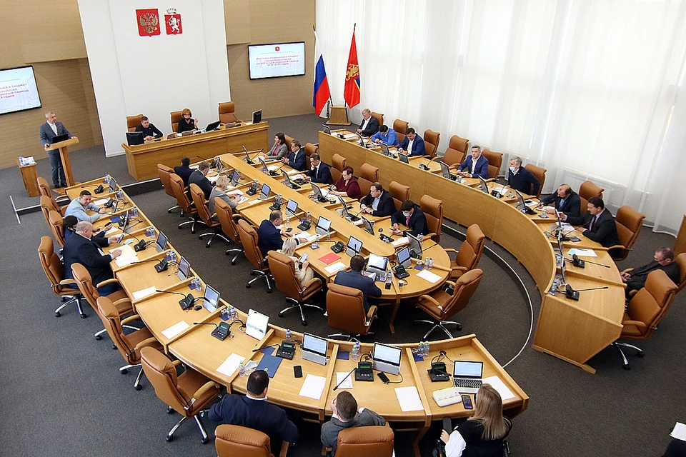 На сессии Горсовета. Фото: пресс-служба администрации Красноярска