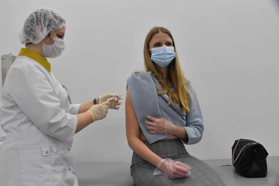 Обязательную вакцинацию от коронавируса ввели в Бурятии