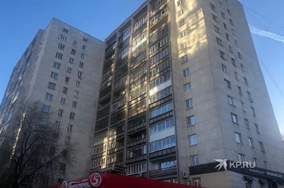 Полицейские опросили очевидцев и соседей.