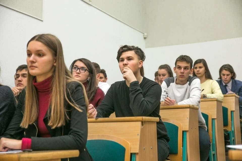 В пермском политехническом университете с 11 октября у некоторых студентов возобновятся очные занятия, но не у всех.