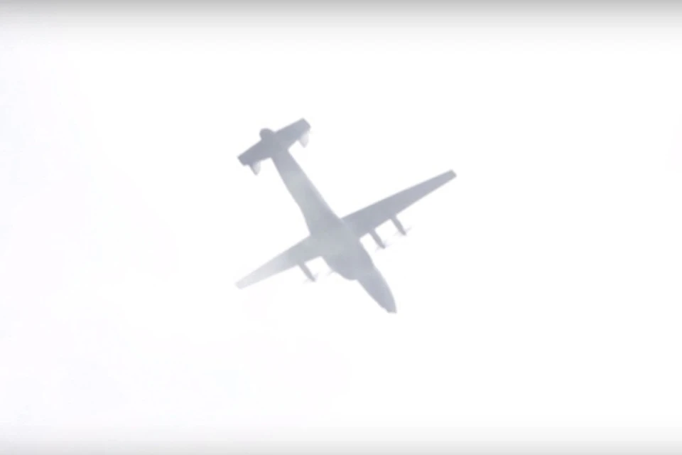 Летчики выполнили полеты на самолете Ан-22 "Антей" Фото: vk.com/mil