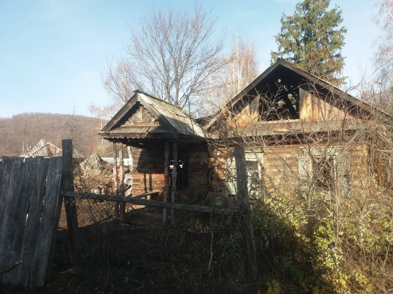 Жители села боятся за свои домовладения