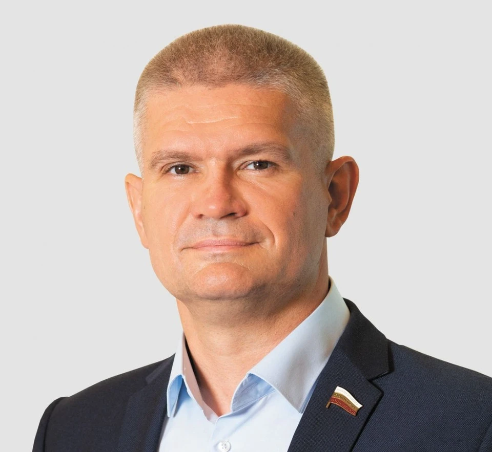 Руслан Фрайда сменил Василия Иконникова в облсовете