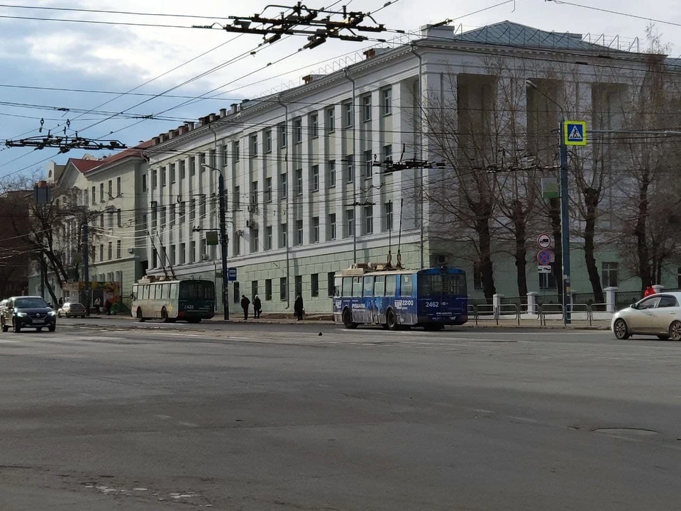 Троллейбусы стоят. Фото: читатель КП