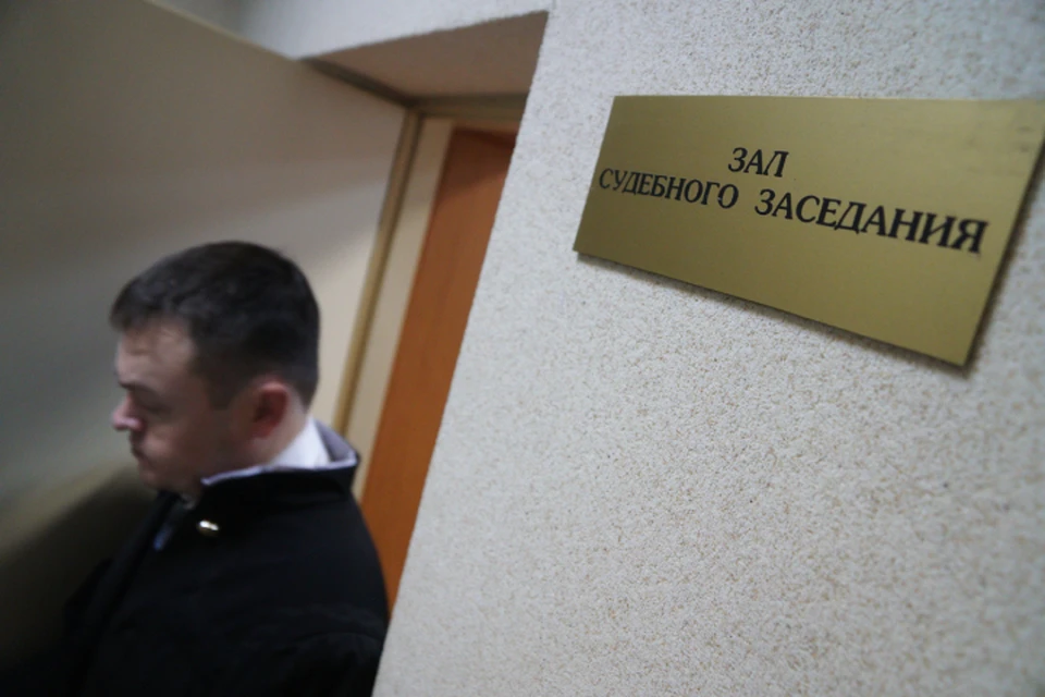 Решением Первомайского районного суда стройку остановили.