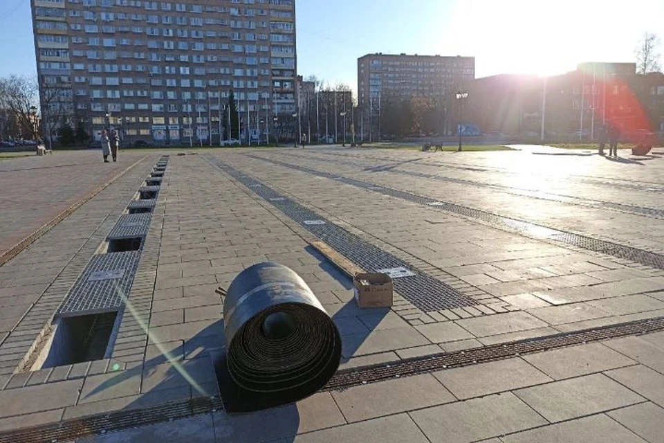 В Рыбинске начали готовить фонтан к зиме. ФОТО: страница Дениса Добрякова ВКонтакте